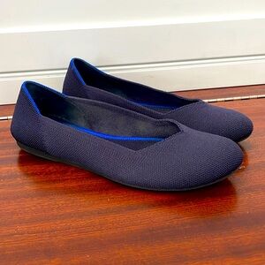 Rothy’s Round-Toe The Flat Shoes Womens Size 8.5, navy